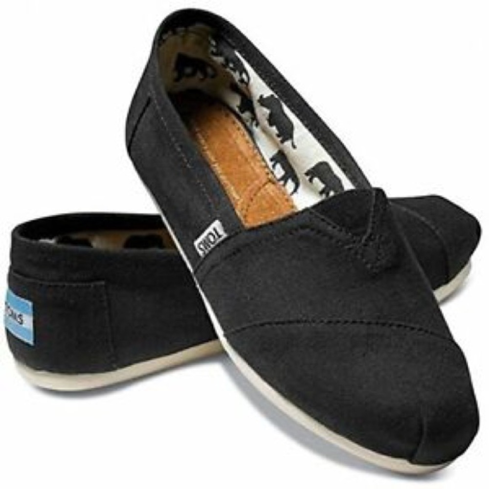 💕TOMS Women’s Black Canvas Alpargata Flat